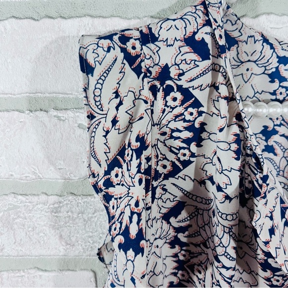 CAbi Style 3074 Stevie Flutter Sleeve Top Size S - Picture 6 of 10